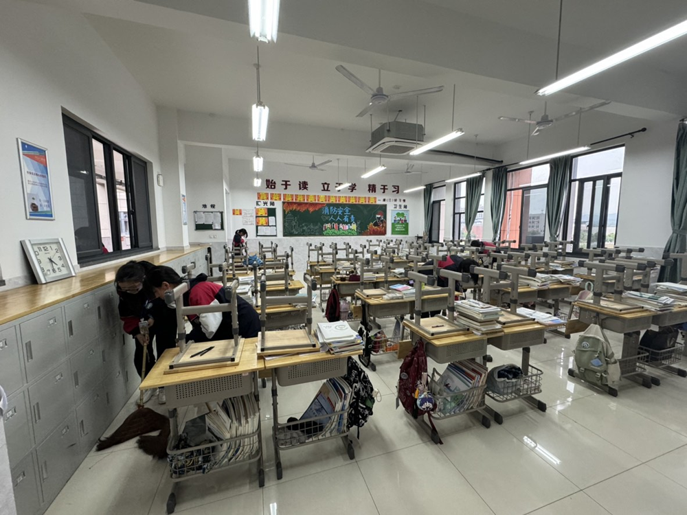 e3d9a921623e4c82869a98bf4a7a2118.png e3d9a921623e4c82869a98bf4a7a2118.png